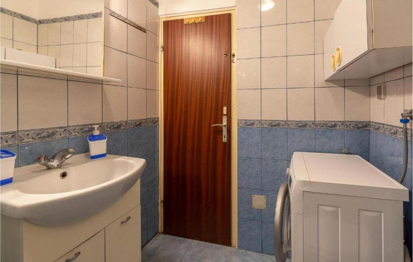 Apartman Ema 4+2 Koromačno Exterior foto